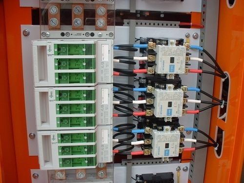 Electrical Box 8 Ampere 415 Voltage 50 Hertz Powder Coated Metal Power Factor Panel