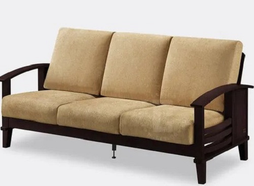 मशीन मेड 177.8 X 83.8 X88.9 Cm 20 किलोग्राम मैट फ़िनिश वेलवेट और सॉलिड वुड थ्री सीटर सोफा