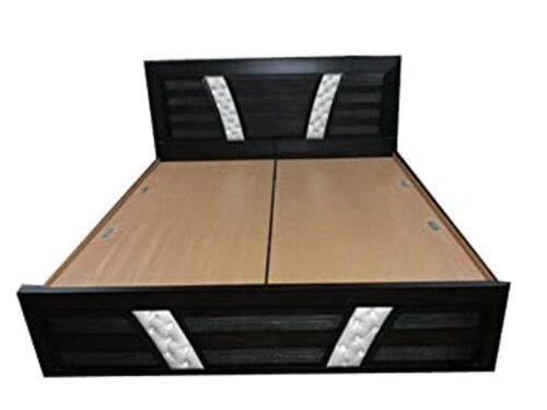 Machine Made 76X80 Inches Paint Coated Termite Proof Solid Wood King Size Bed