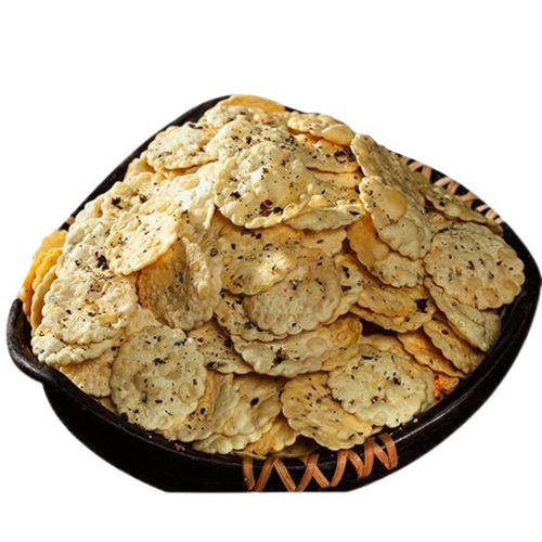 Premium Quality 1.5 Inches Salted And Crunchy Round Hand Made Disco Papad