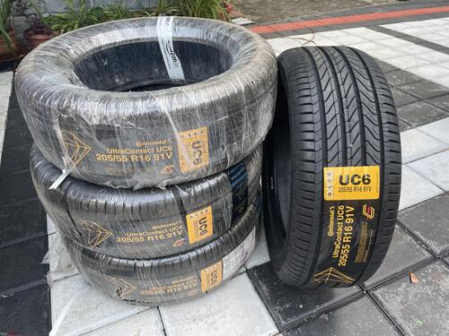 Four Wheeler Black Rubber Tyres For Commercial Vehicle