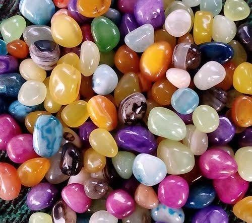 10 Mm Thick Polished Multicolor Pebble Stone For Hanging Rock Garlands Solid Surface