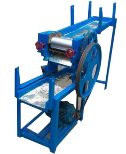 Blue 2.5 Horse Power And 220 Volt Semi Automatic Noodles Making Machine