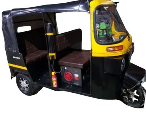 2625x1300 X1710 Mm 750 Watt Rexine And Mild Steel Electric Auto Rickshaw