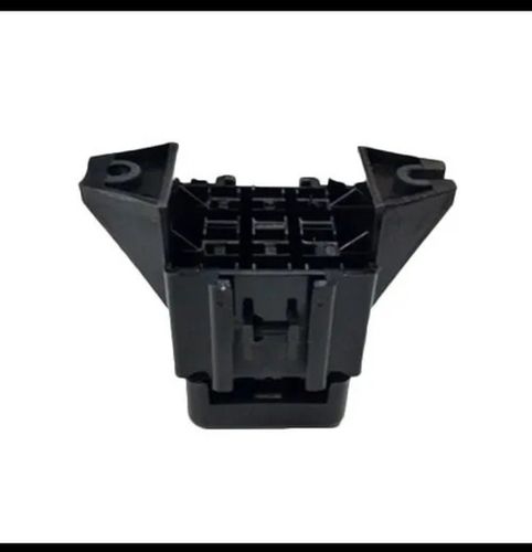 Automatic 5-10 Amp 6 Way Black Plastic Fuse Box, 12-24 V