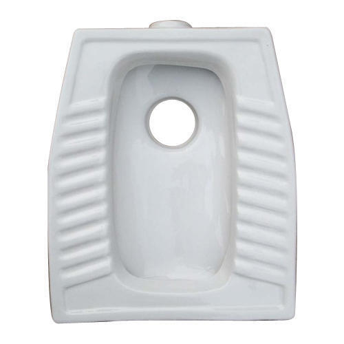 Comfortable Floor-mounted Installation Ceramic Sanitary Ware Indian Toilet