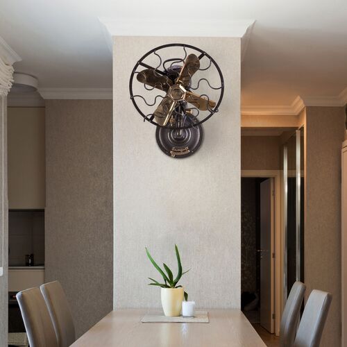 घर, रेस्तरां और होटल के लिए ब्राउन इलेक्ट्रिक वॉल माउंटेड 3 ब्लेड फैन