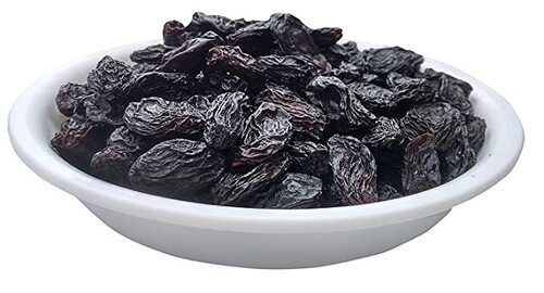 Commonly Cultivated Sweet Taste Raw And Dried Black Raisin