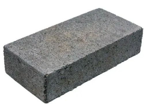 Gray Rectangular Concrete Brick With Compressive Strength Of 25 Mpa