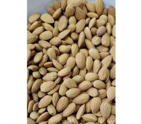 Natural Organically Cultivated Sweet Taste Raw Dried Form Almond Broken (%): 0%