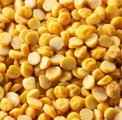 Pure And Sunlight Dried Commonly Cultivated Semi Round Chana Dal 