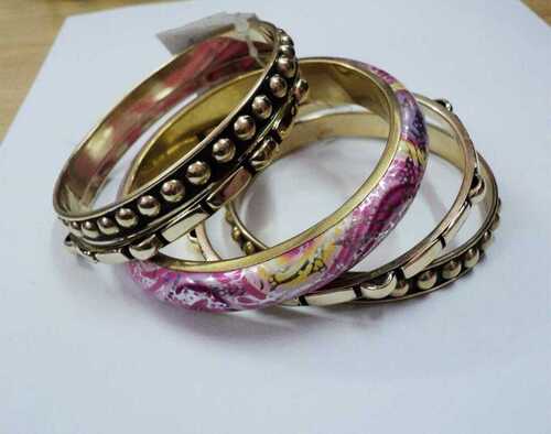 Ladies Round Shape Imitation Bangles For Daily Wear