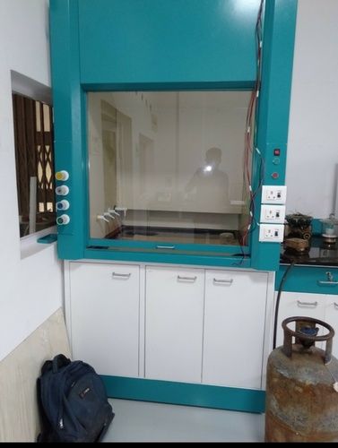 Kmc Lab Finely Finished Fume Hood