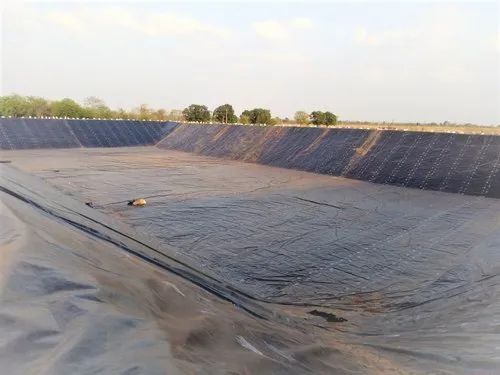 5000-10000 Litres Capacity Plastic Pond Liner Application: Commercial