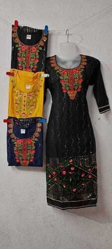 Breathable Fancy Design Ladies Short Sleeves Printed Kurta For Casual Wear