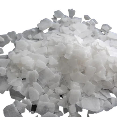 99.9% Pure 2.13 Gram Per Cubic Centimeter Caustic Soda Flakes  Application: Textiles Processing