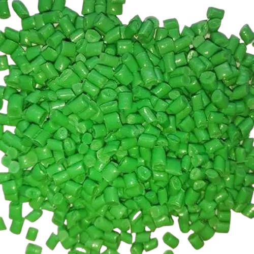 Green 43 Megapascals 130A Celsius Pp Plastic Granules With 940 Kg/M3 Density