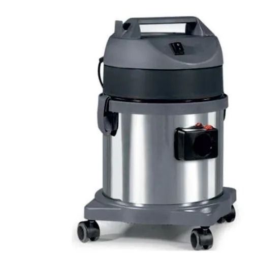 58 X 58 X 94 Cm 1200 Watt 30 Litre Wet And Dry Industrial Vacuum Cleaner Capacity: 00 Liter/Day