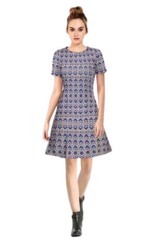 Short Sleeves Round Neck Printed Crepe Knee Length Western Dress Bust Size: 34 Inch (In)