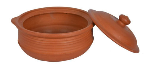2 Kilogram 5 Mm Thick Spiral Cutting Bottom Clay Pot With Lid For Cooking 