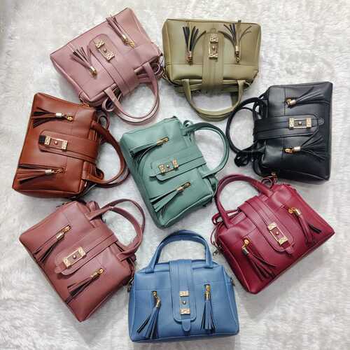 Casual Adjustable Ladies Trendy Fancy Pu Leather Small Sling Bag Film Length: 400 Millimeter (Mm)