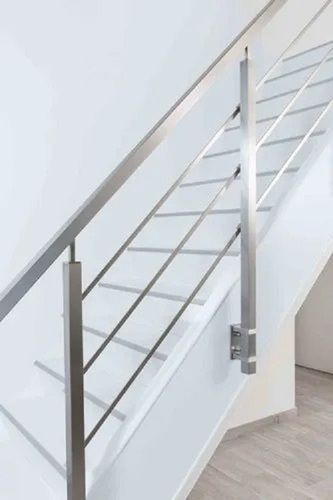 Modern Rust Proof Polished Finished Plain Stainless Steel Railing