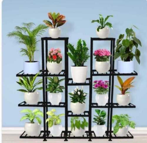 Fine Finish Plastic Plant Pot For Home And Hotel Use