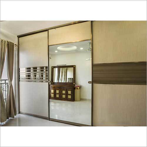 Easy To Clean Rectangular Shape Glass Sliding Wardrobe For Home And Hotel