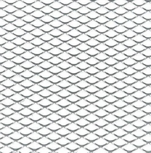 6 X 4 Feet Polished Square Hole Surface Aluminium Mesh Aperture: 2.5 Mm