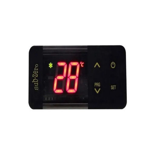 Black 10X6X4Cm 220 Voltage Plastic Digital Temperature Check Controller