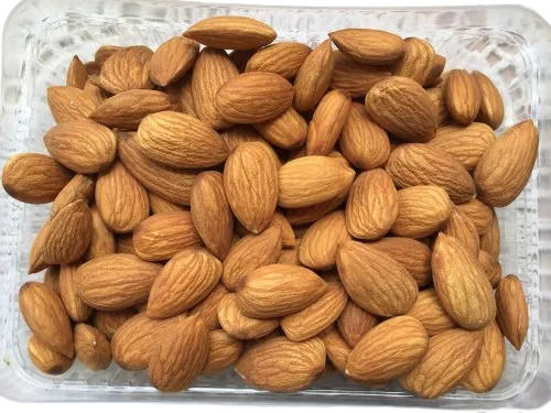 Healthy Nutritious Pure And Dried Whole Raw Unflavored Almond Nuts