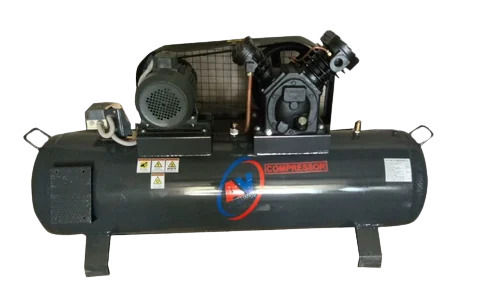 Black 130X525X107 Cm 240 Volt 5 Horsepower 300 Liter Tank Cast Iron Air Compressor