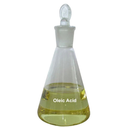 895 Kilogram Per Cubic Meter 360 Degree C Boiling 99% Pure Liquid Oleic Acid