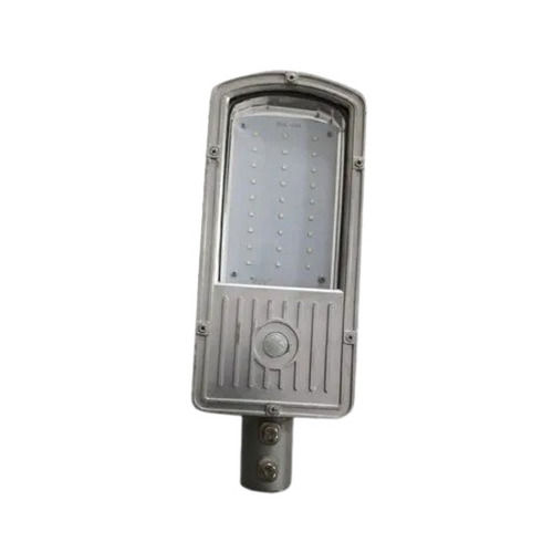 12 Watt 220 Voltage Aluminium Body Solar Street Light For Lighting Cable Length: 2  Meter (M)