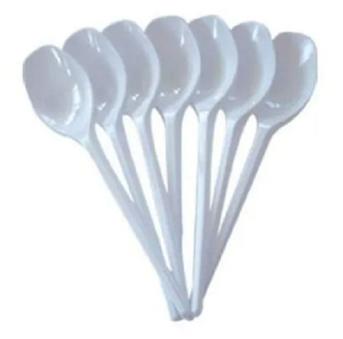 15 Cm Size Plain Plastic Machine Made Disposable Spoon