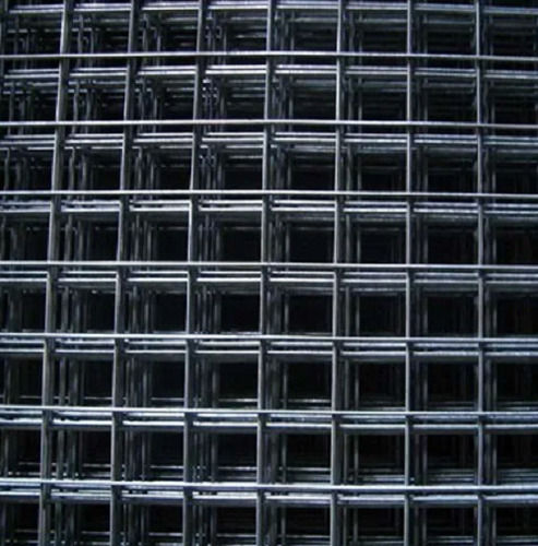 Silver Rectangular Shape Hot Rolled Iron Welded Wire Mesh For Construction Purpose