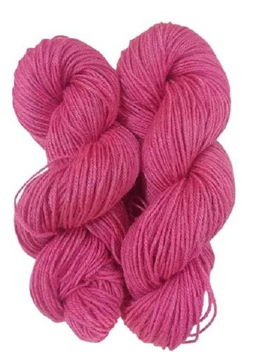 Pink Raw Light Weight Plain Patter Crochet Yarn For Textile Industries 