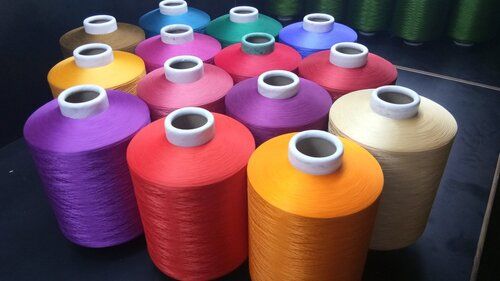 Available In Various Color Recycled Woolen Yarn For Garment Stitching Use