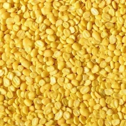Pure And Dried Commonly Cultivated Raw Moong Mogar Dal