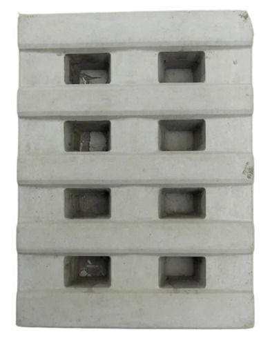 Rectangular Concrete Manhole Cover With 5Mm Thickness - Size 600X450Mm Base Dimension: 600X450 Mm