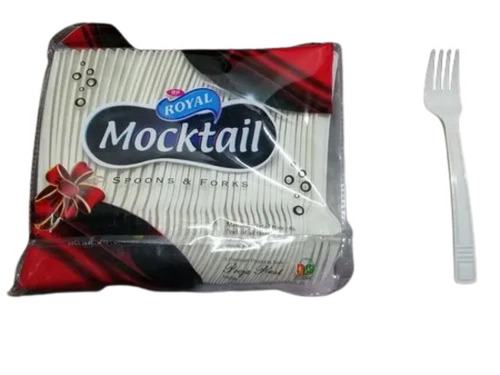 सफ़ेद 2 mm मोटा 16 सेंटीमीटर प्लेन प्लास्टिक फोर्क इवेंट और पार्टियों के लिए 100 पीस का पैक