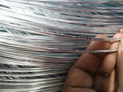 Grey Galvanized Iron Wire Rolll For Agricultrue Fencing, Thickness 4.0 Mm