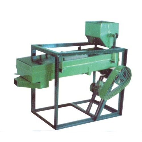 Rectangular Free Stand Electric Manually Operated Galvanized Steel Sifter Machine Capacity: 200 To 500 Kg/Hr