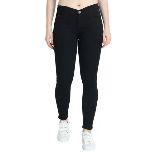 Black Regular Fit No Fade Plain Dyed Denim Jeans For Ladies 