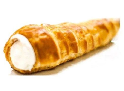 Sweet And Crunchy Taste Cream Roll