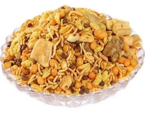 Delicious Taste Fried Crunchy And Spicy Mixture Namkeen