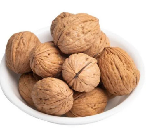 Indian Origin Mild Fruity And Earthy Flavor Whole Walnuts