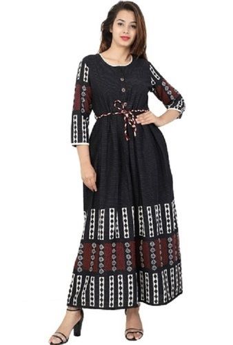 3-4Th Sleeves Party Wear Modern Printed Rayon Designer Kurti For Ladies Bust Size: 30 Inch (In)