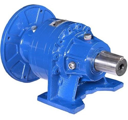 Blue And Silver Round Mild Steel 3 Phase Planetary Gearbox For Industrial Use