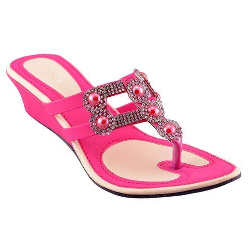 Attractive Design Medium Heels Ladies Sandal For Party Wear Installation Type: Portable